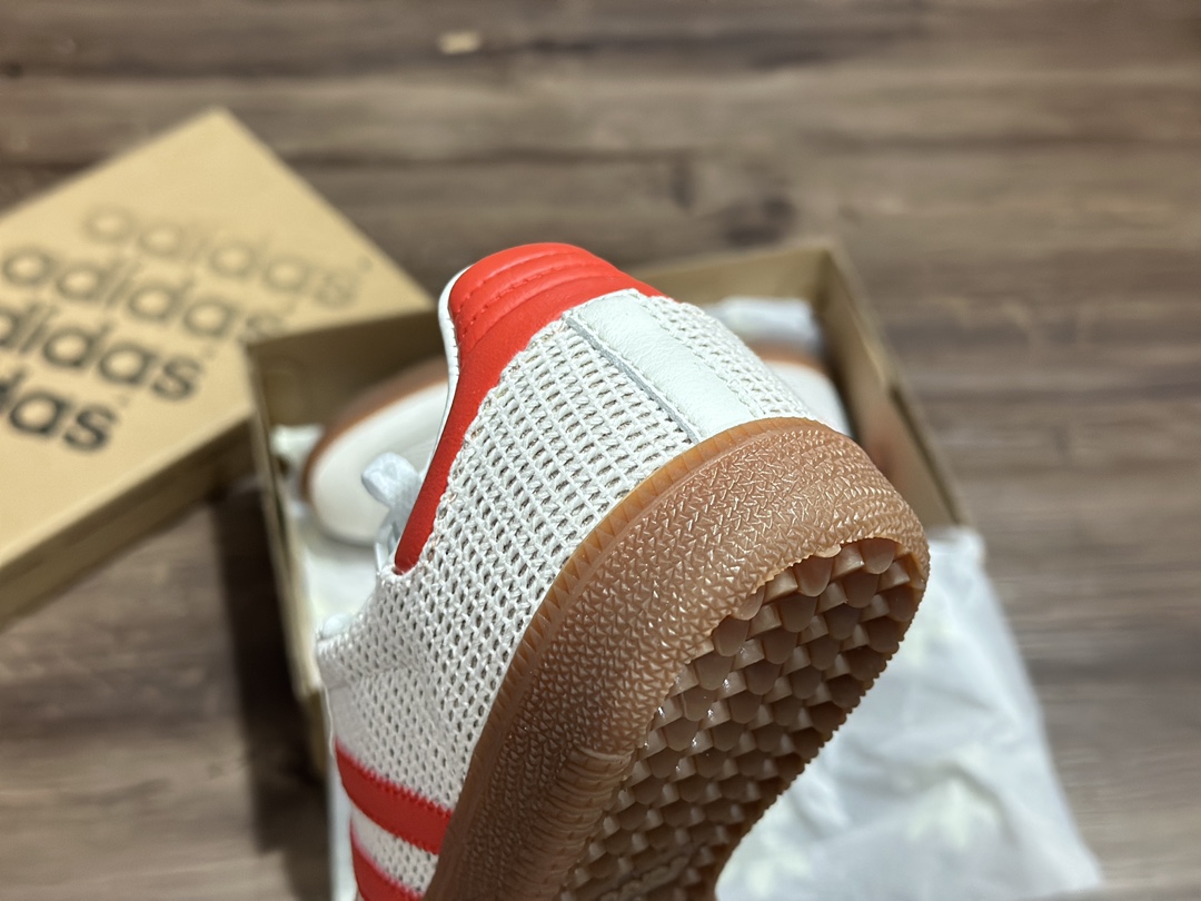 180 阿迪达斯Adidas originals Gazelle Indoor 白红镂空板鞋 IG1380