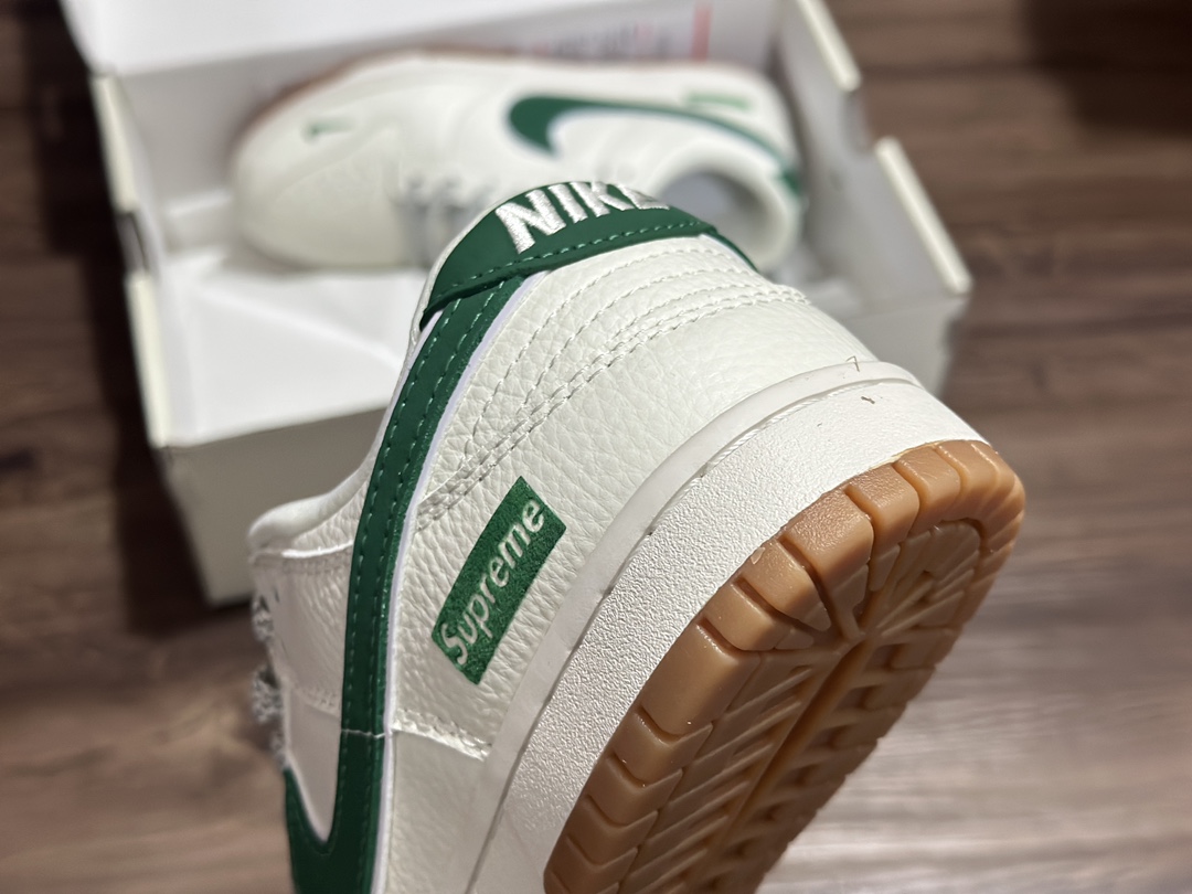 260 NIKE SB Dunk Low 三勾 Supreme联名低帮休闲运动鞋  XH0923-340