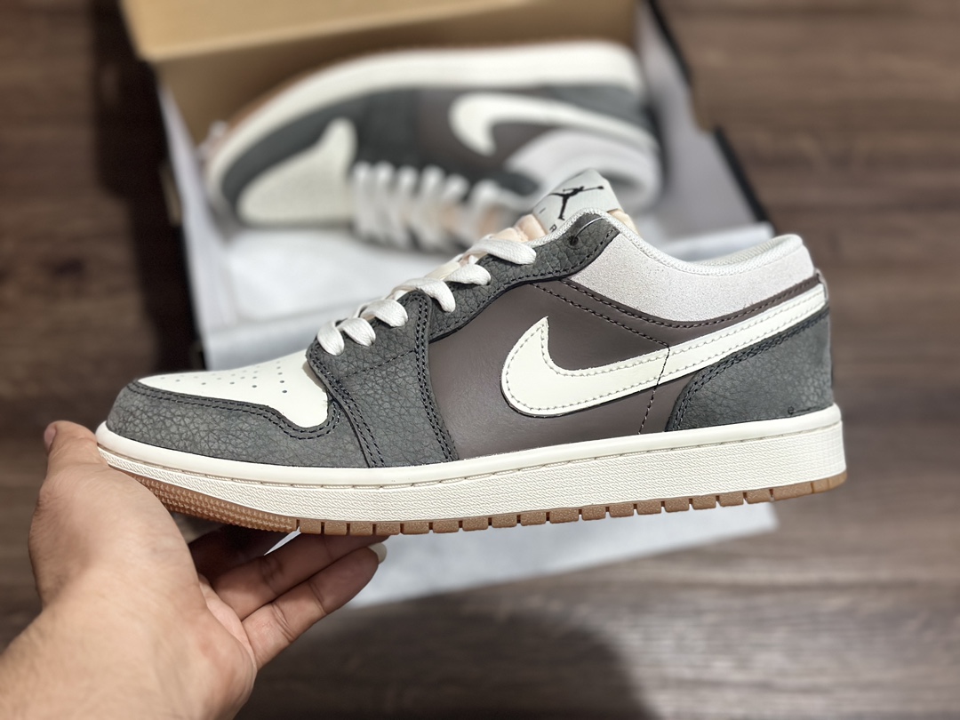 220 Air Jordan 1 Low “Snkrs Day” AJ1 乔1喜鹊 灰脚趾 低帮文化休闲板鞋  FD0399-004