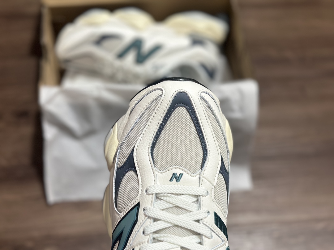 220 New Balance 新百伦 纯白 U9060ESO复古休闲慢跑鞋