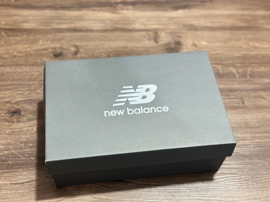 220 New Balance 新百伦 纯白 U9060BPO复古休闲慢跑鞋