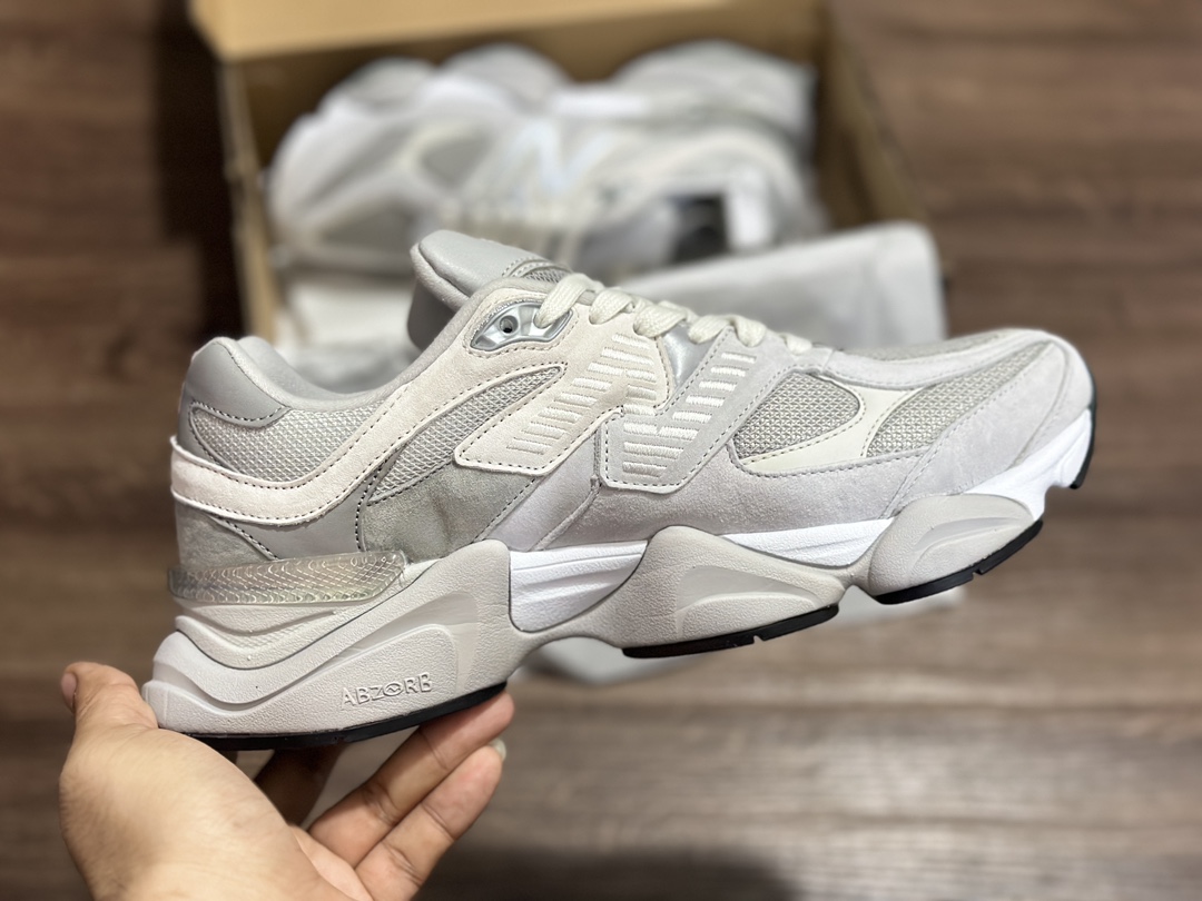 220 New Balance 新百伦 纯白 U9060JCG复古休闲慢跑鞋