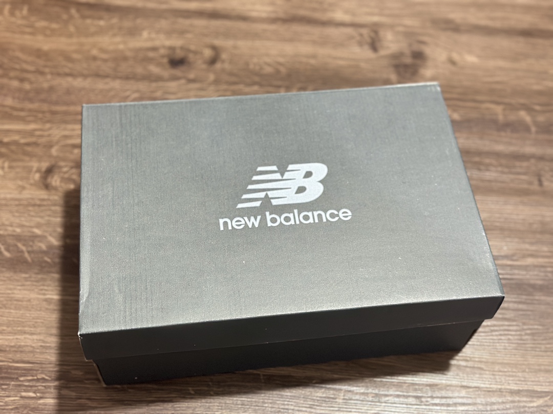 220 New Balance 新百伦 纯白 U9060SPB复古休闲慢跑鞋