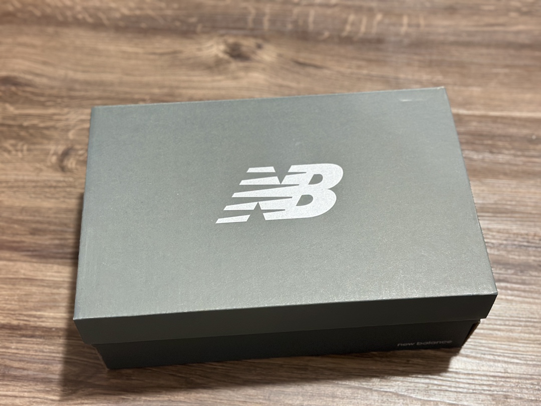 220 New Balance 1906系列复古老爹风休闲运动慢跑鞋  M1906NLY