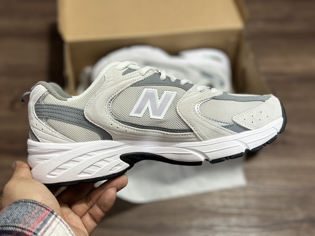 180 New Balance 新百伦 MR530CB 复古休闲慢跑鞋 MR530CB