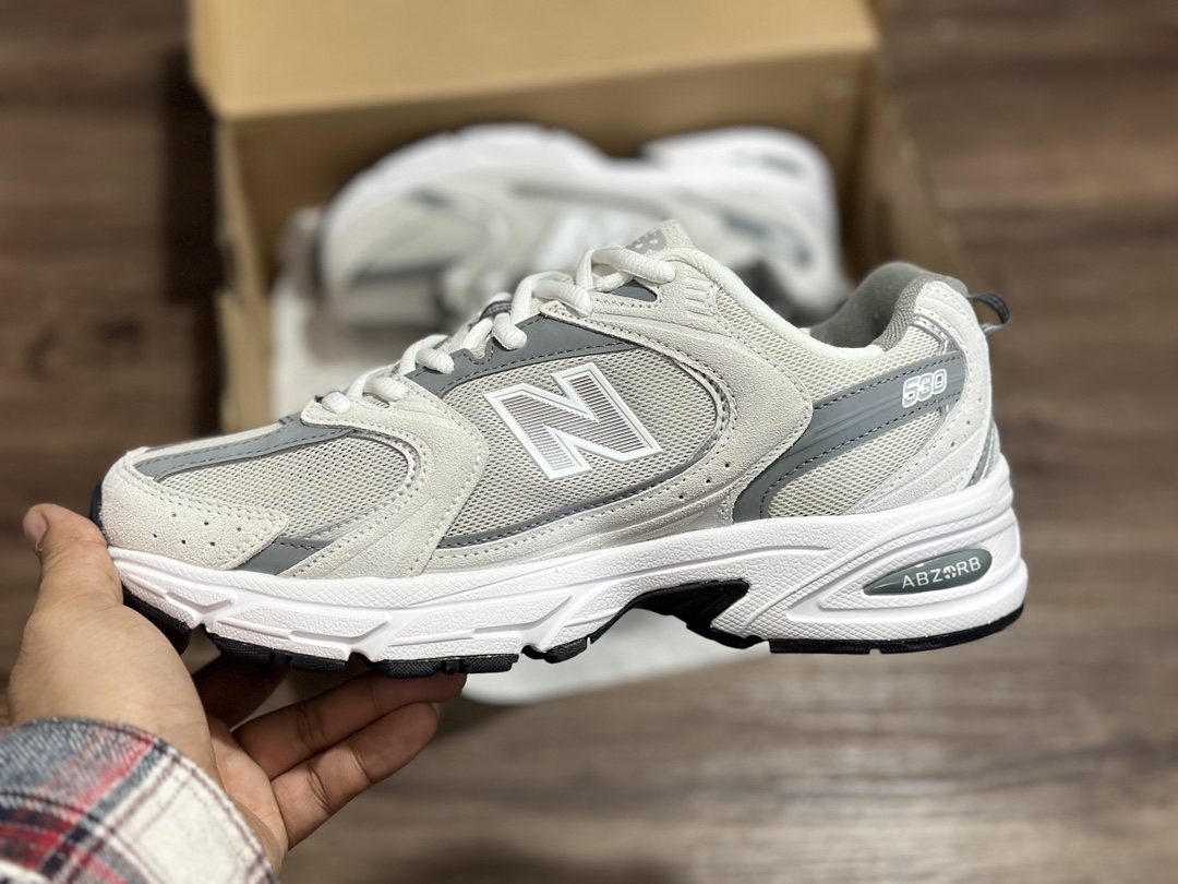 180 New Balance 新百伦 MR530CB 复古休闲慢跑鞋 MR530CB