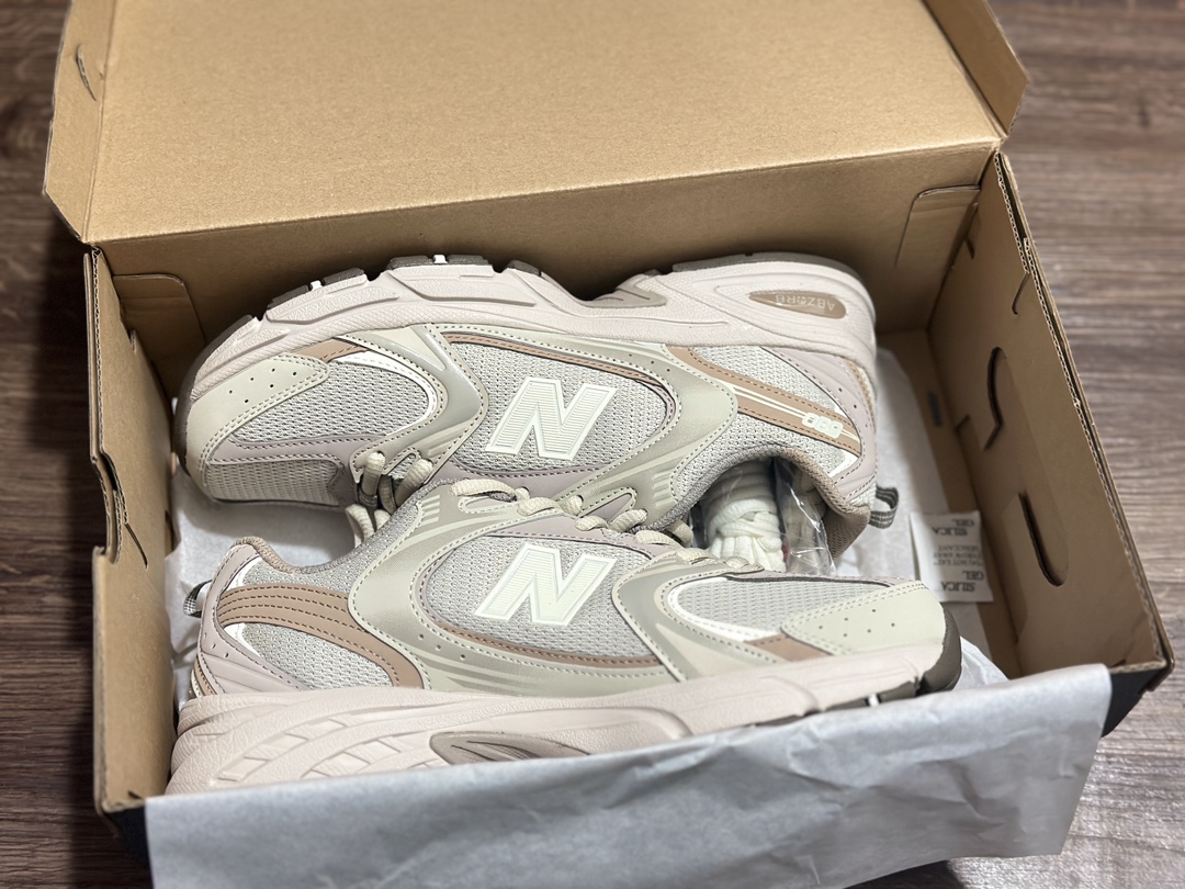 180 New Balance 新百伦 MR530KOB 复古休闲慢跑鞋  MR530KOB