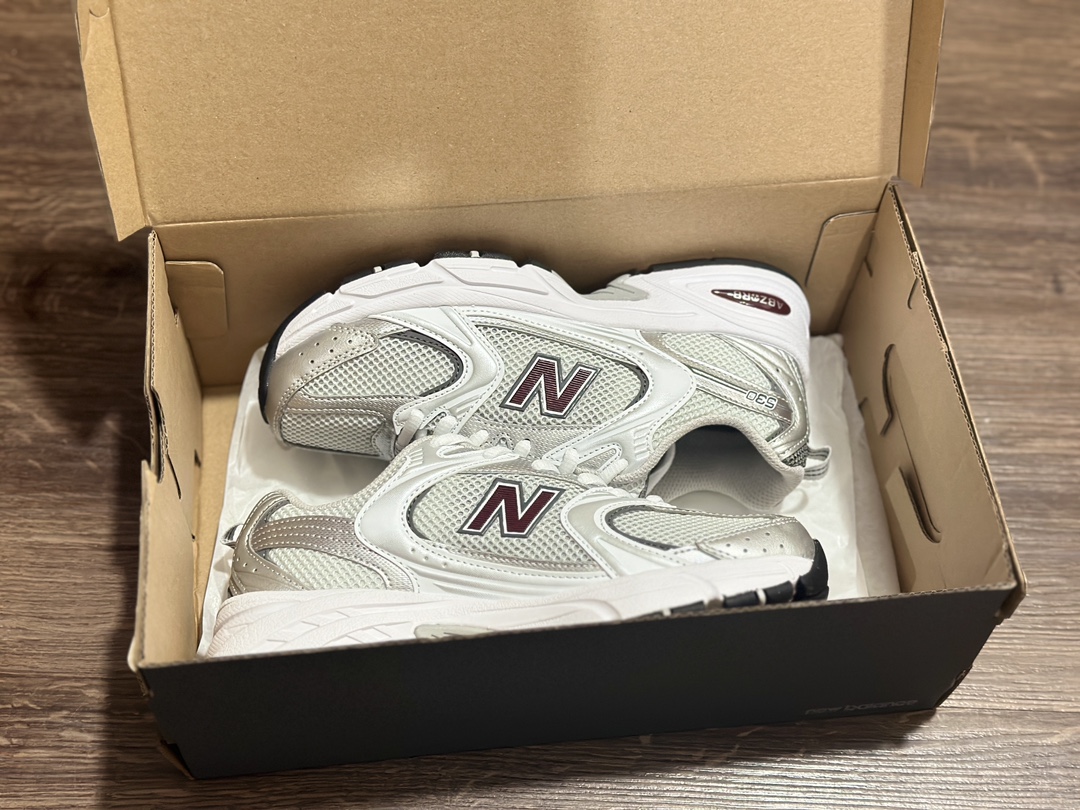 180 New Balance 新百伦 MR530GS 复古休闲慢跑鞋  MR530GS