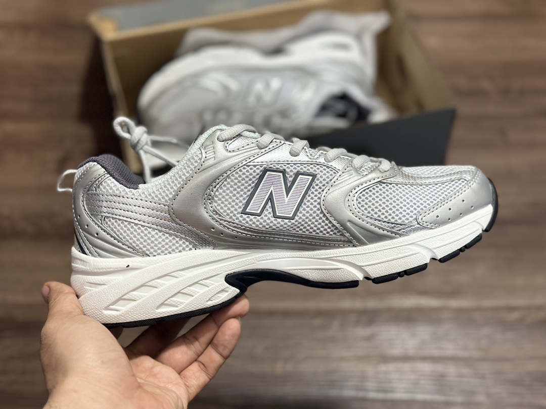 180 New Balance 新百伦 MR530LG 复古休闲慢跑鞋  MR530LG