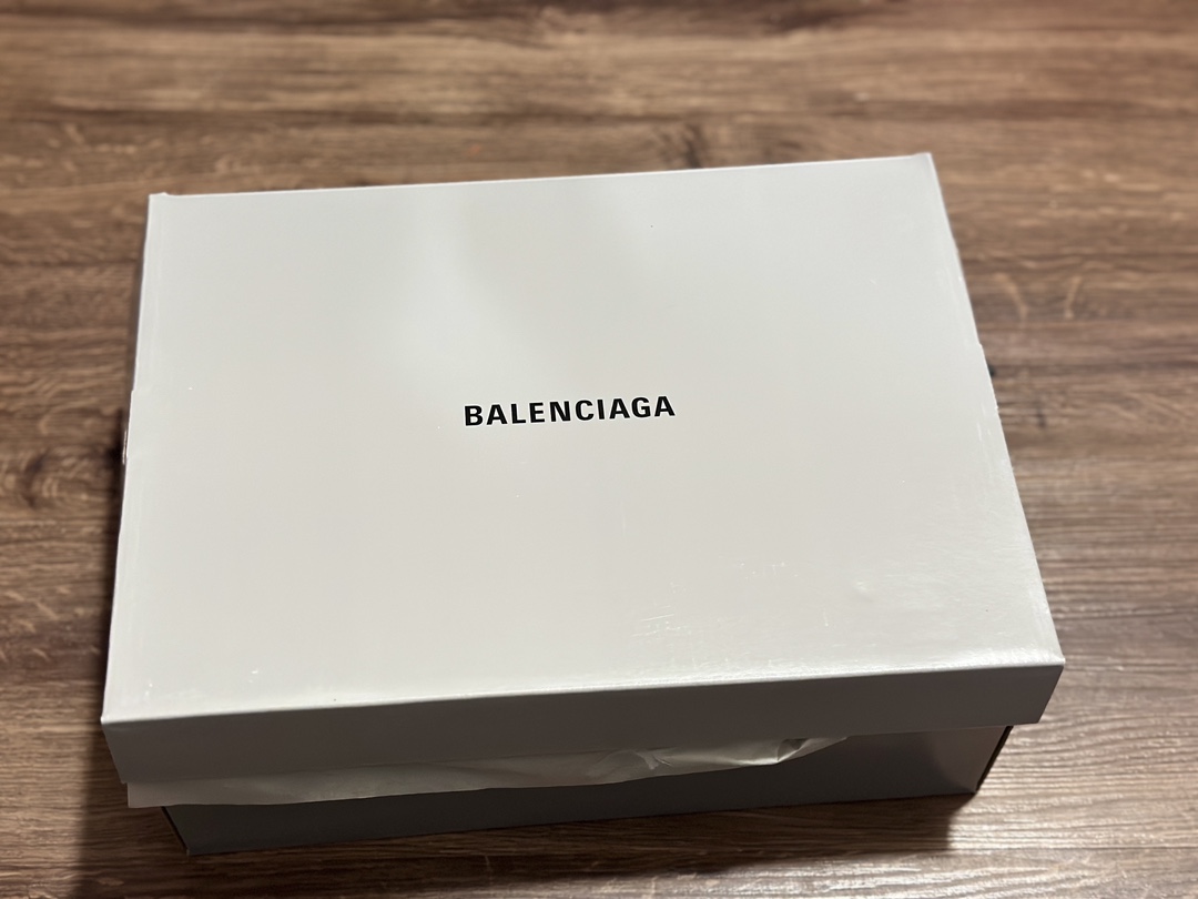 480 Balenciaga巴黎世家 3XL 绑带款 黑白色10代网面轻便型老爹鞋