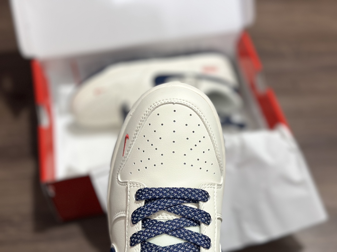 NIKE SB Dunk Low three-hook Supreme low-top casual sports shoes XX2025-310