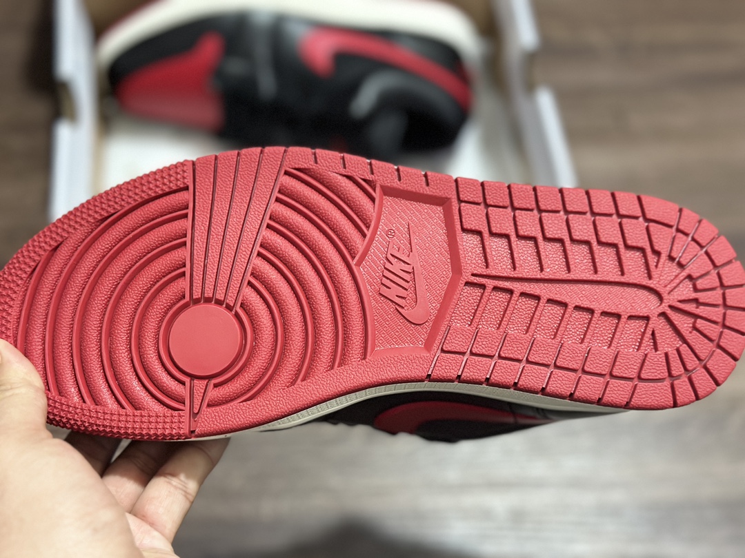 Air Jordan 1 Bred Sail AJ1 Low Joe 1 low-top black and red basketball shoes PG DC0774-061