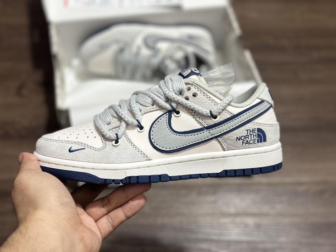 280 NIKE SB Dunk Low 三勾 北面 绑带 休闲运动鞋  XX2025-311