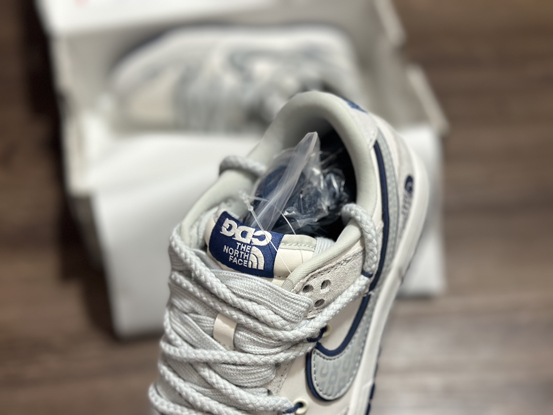 280 NIKE SB Dunk Low 三勾 北面 绑带 休闲运动鞋  XX2025-311