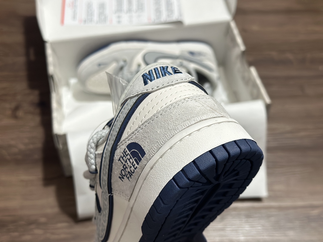 280 NIKE SB Dunk Low 三勾 北面 绑带 休闲运动鞋  XX2025-311