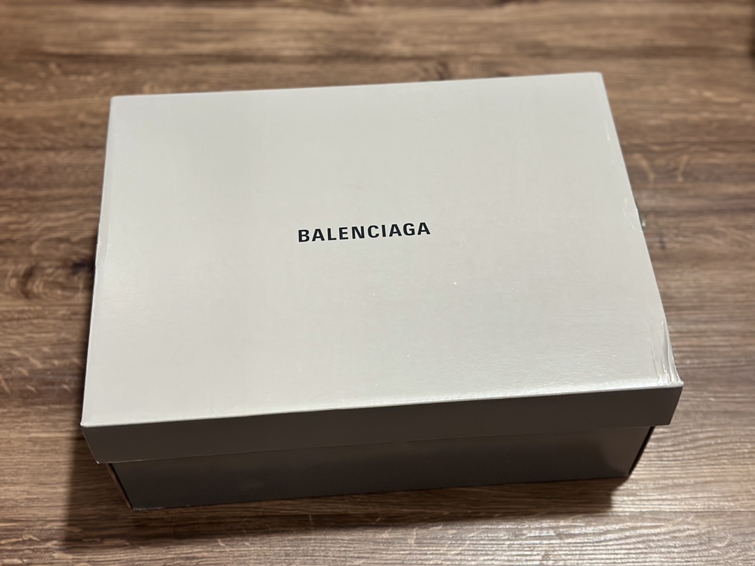 380 Balenciaga巴黎世家 3XL 绑带款 灰色 网面轻便型老爹鞋