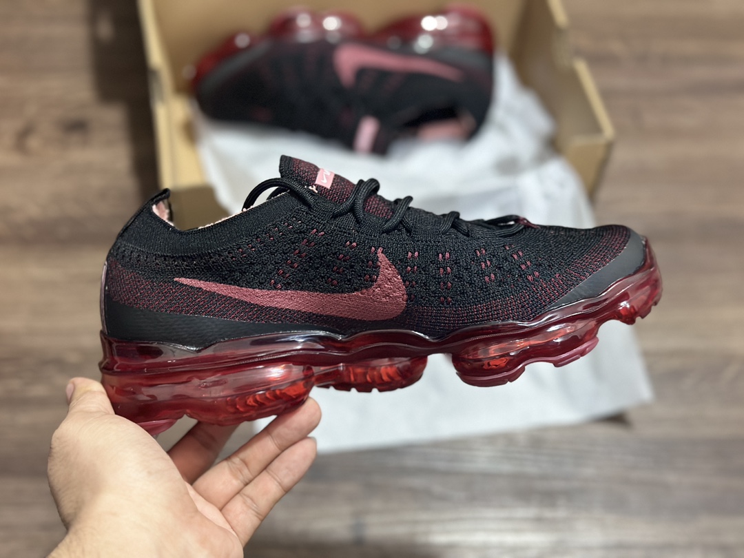 260 2023款Nike Air VaporMax Flyknit 低帮跑步鞋 黑红  DV1678-005