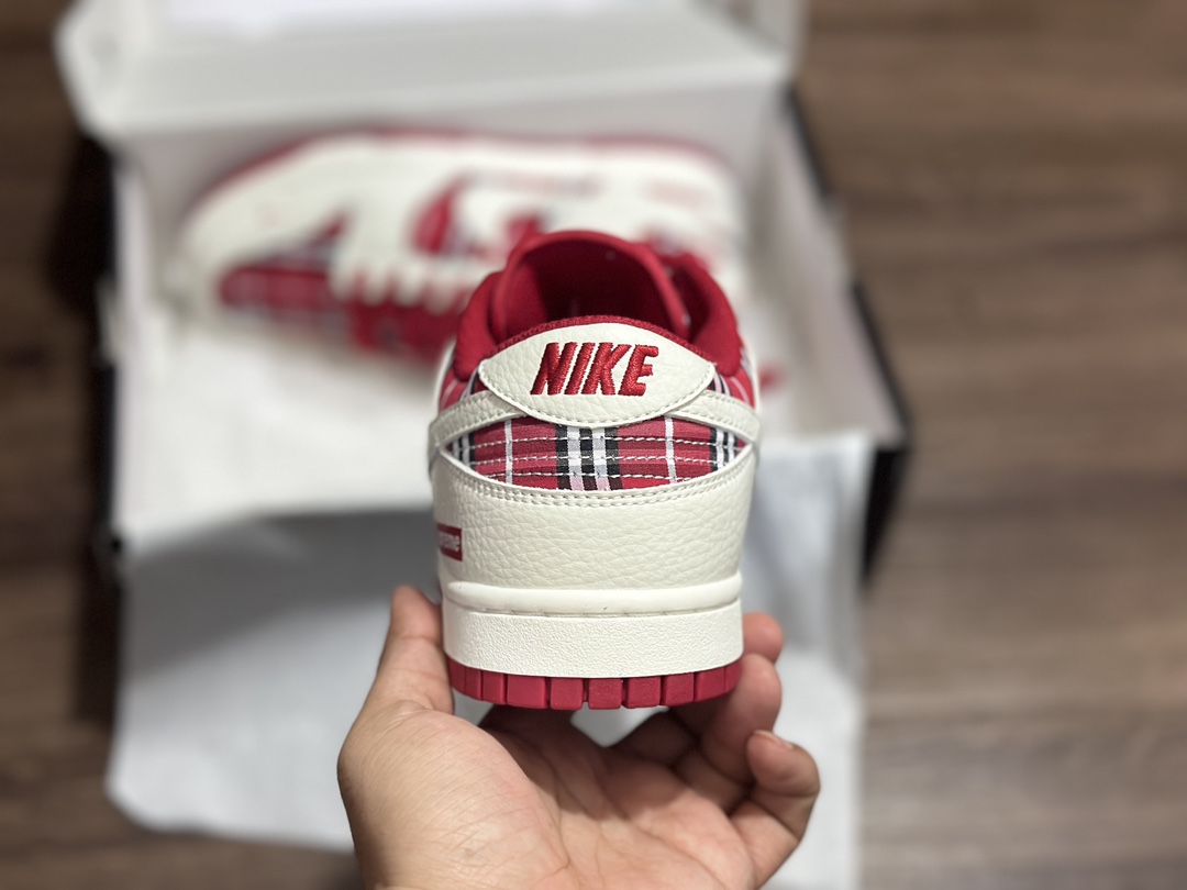 280 NIKE SB Dunk Low 白红格子低帮休闲运动鞋 SU1853-512