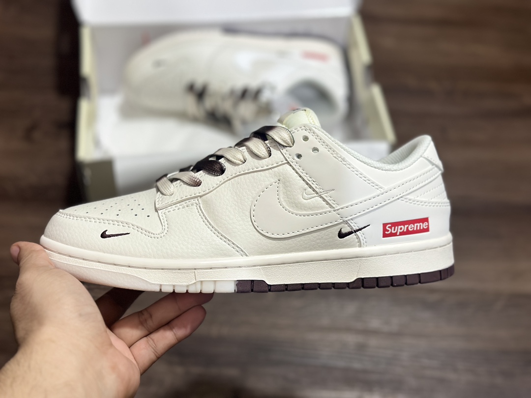 260 NIKE SB Dunk Low 黑白 四勾supreme 低帮休闲运动鞋 BB8675-106