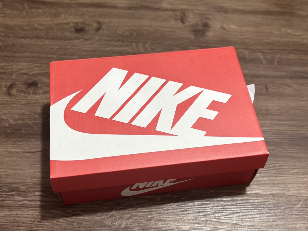 200 NIKE SB Dunk Low 白粽 低帮休闲运动鞋 FQ6965-700