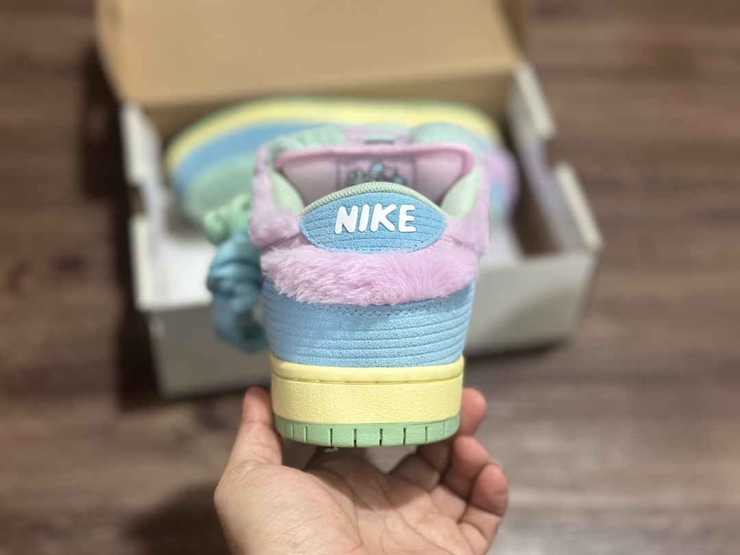 400 Verdy x Nk SB Dunk Low ”Visty” 联名款 毛绒玩具SB低帮休闲板鞋 FN6040-400