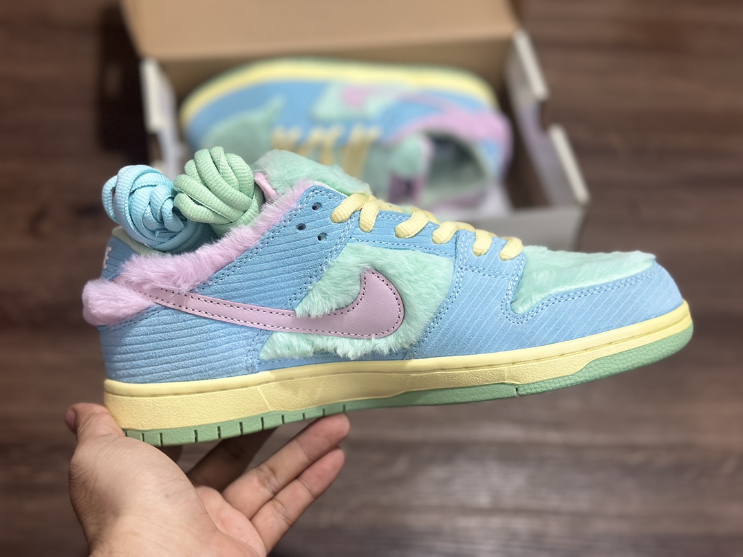 400 Verdy x Nk SB Dunk Low ”Visty” 联名款 毛绒玩具SB低帮休闲板鞋 FN6040-400