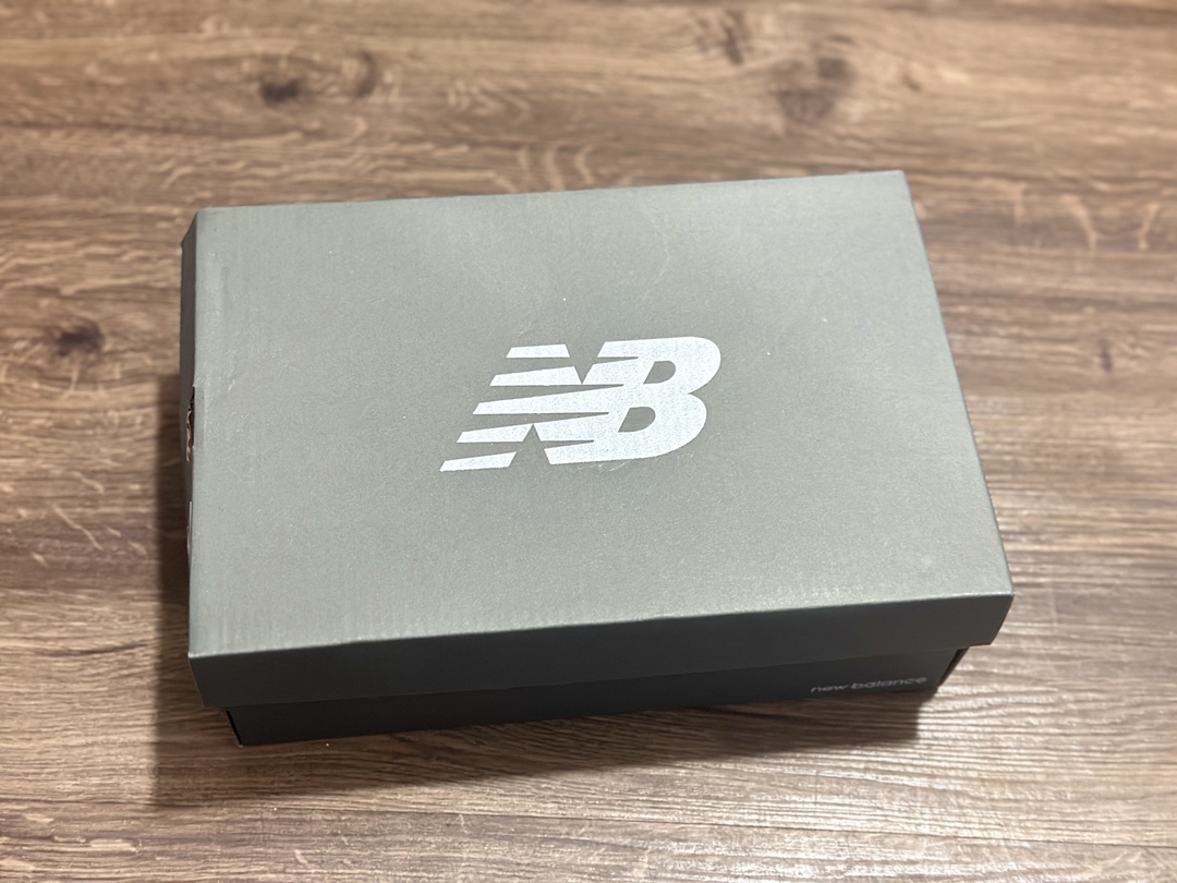 220 New Balance 1906系列复古老爹风休闲运动慢跑鞋  M1906RPA