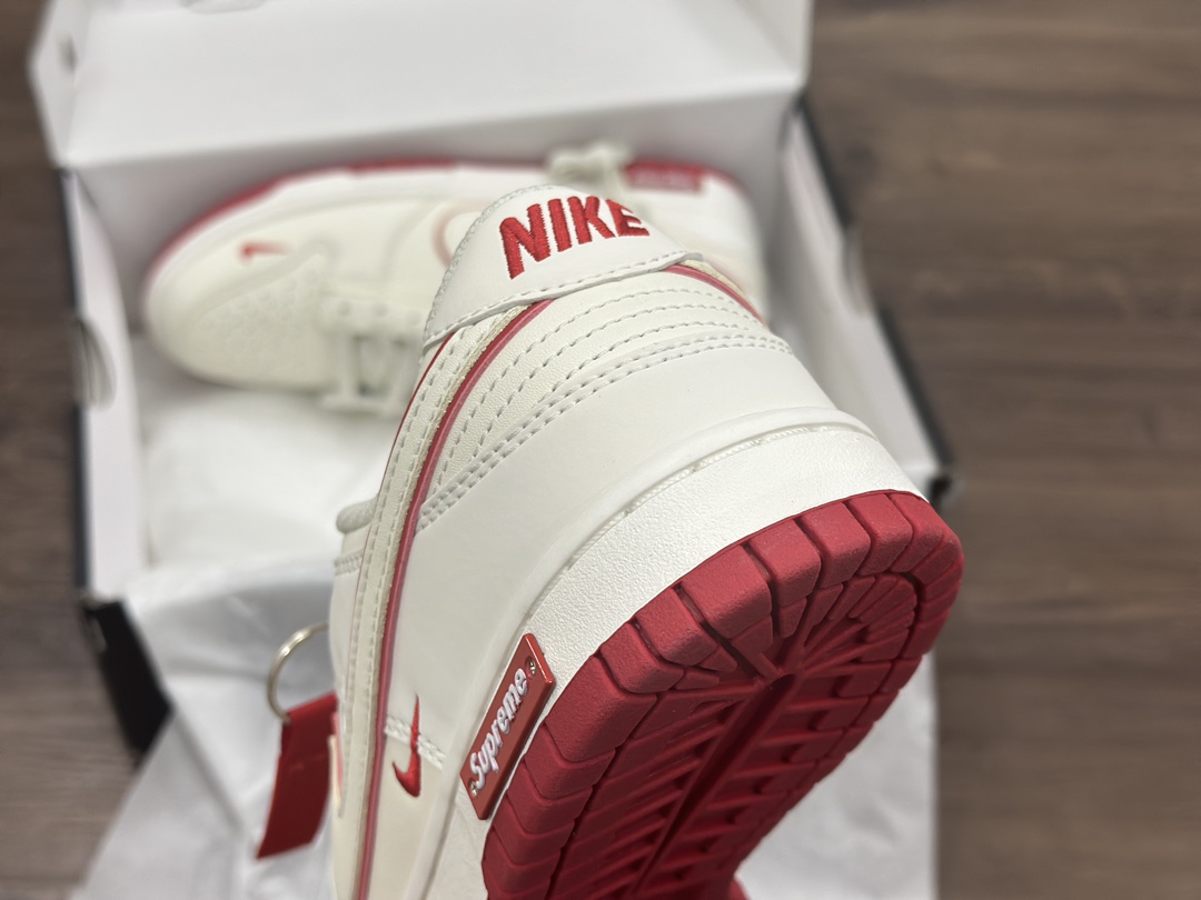 NIKE SB Dunk Low 四勾 supreme低帮休闲运动鞋 DJ2024-0004