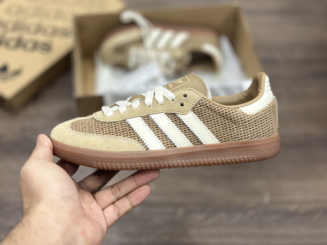 阿迪达斯Adidas originals Gazelle Indoor 沙漠黄镂空 德训低帮复古轻便休闲板鞋 IG1379