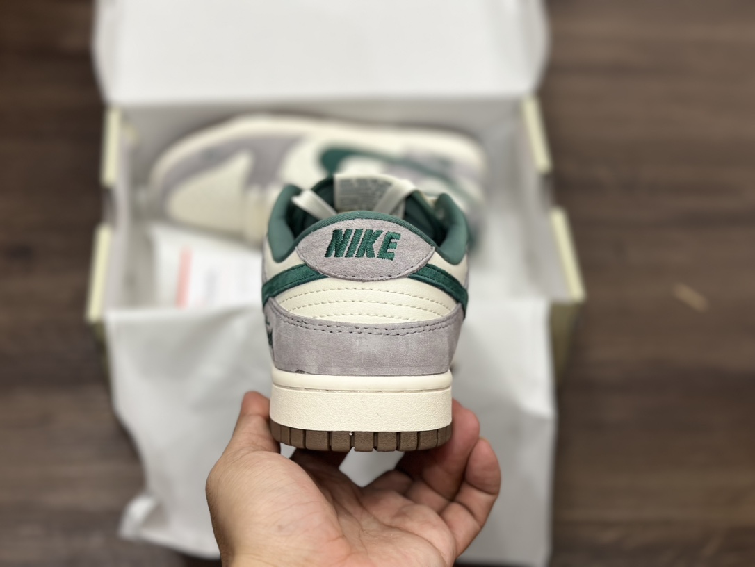 Nike SB dunk Low 限定低帮休闲运动滑板板鞋 CF3688-007