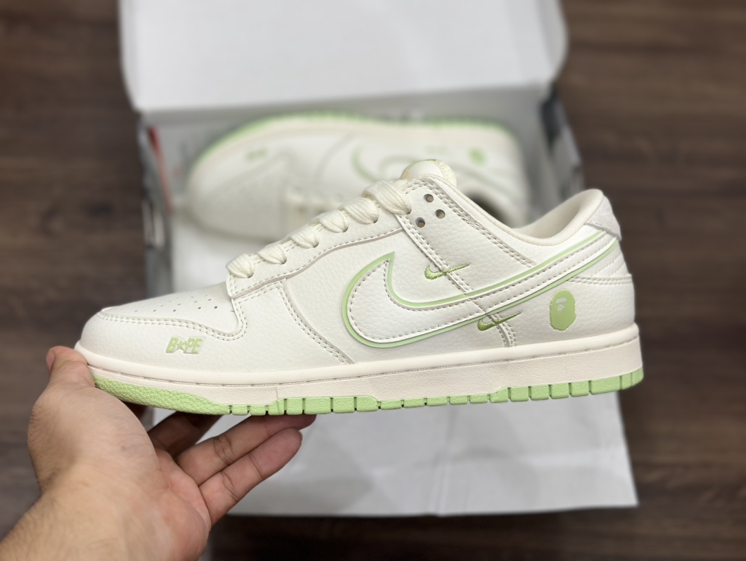 Nike SB dunk Low 三勾 bape低帮休闲运动滑板板鞋SS CF3688-010