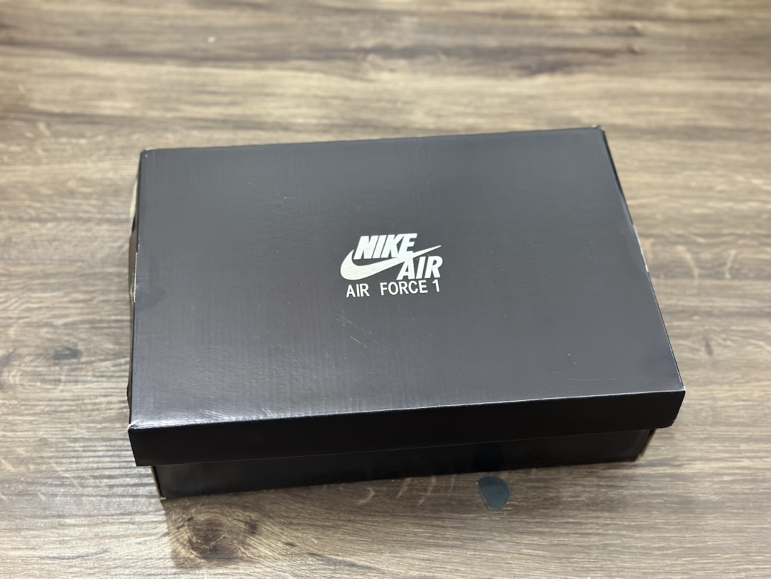 Nike Air Force 1 LOW 空军一号低帮运动鞋 CT3610-100