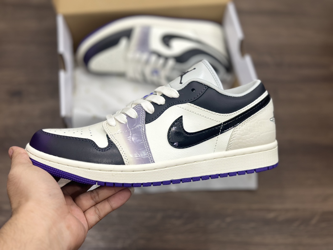 Nike Air Jordan 1 Low 白黑紫倒钩乔1低帮篮球鞋 HF5759-101