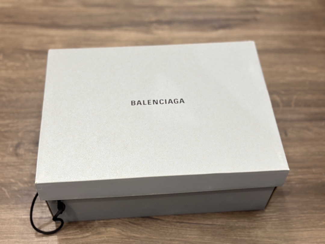 Balenciaga 巴黎世家 Circuit 黑色透气网面休闲鞋