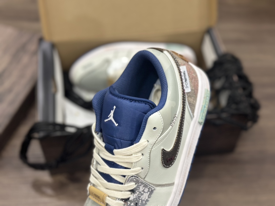 Nike Air Jordan 1 Low 乔1低帮篮球鞋LT 553558-154