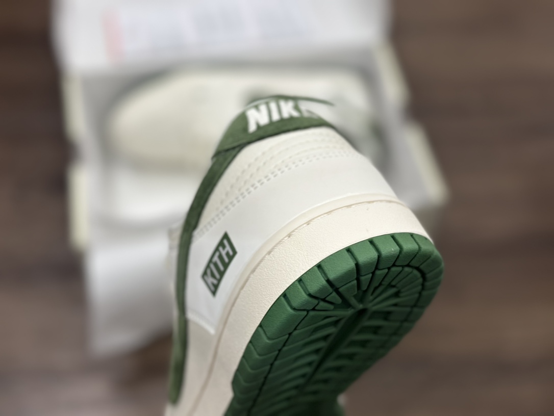 Nike SB dunk Low 双勾 米白绿 低帮休闲运动滑板板鞋SS DQ1098-386