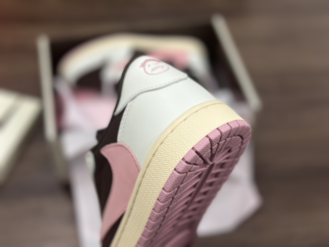 Air Jordan 1 Low AJ1 倒钩粉白棕 低帮休闲板鞋 DZ4137-106