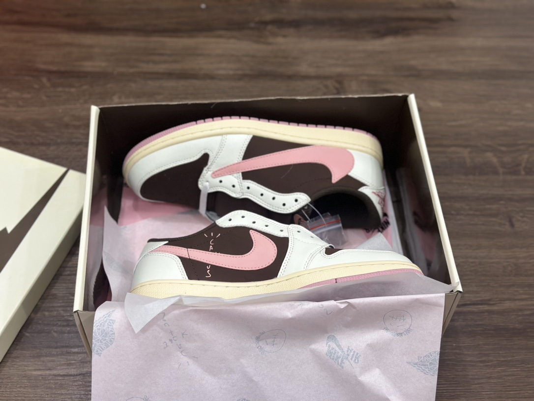 Air Jordan 1 Low AJ1 倒钩粉白棕 低帮休闲板鞋 DZ4137-106