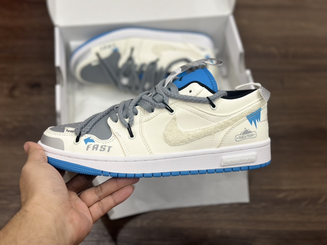 Jordan 1 Low AJ1 DIY 低帮休闲板鞋 553558-041