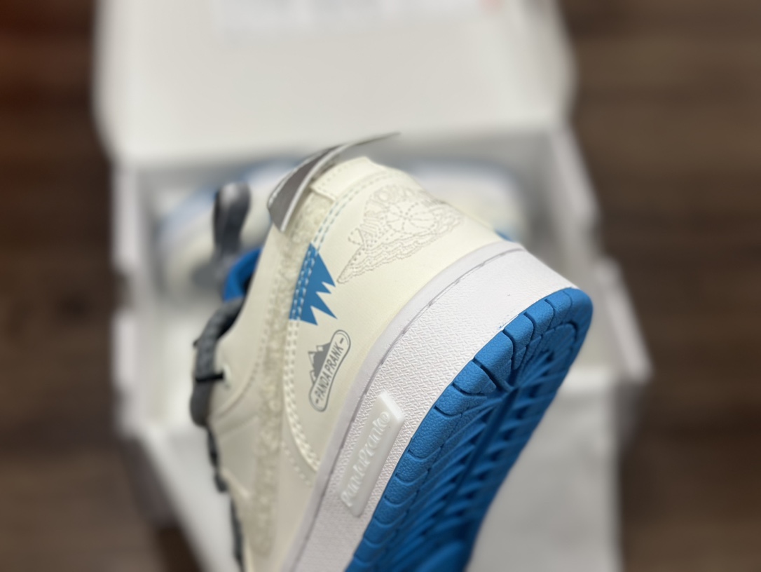 Jordan 1 Low AJ1 DIY 低帮休闲板鞋 553558-041