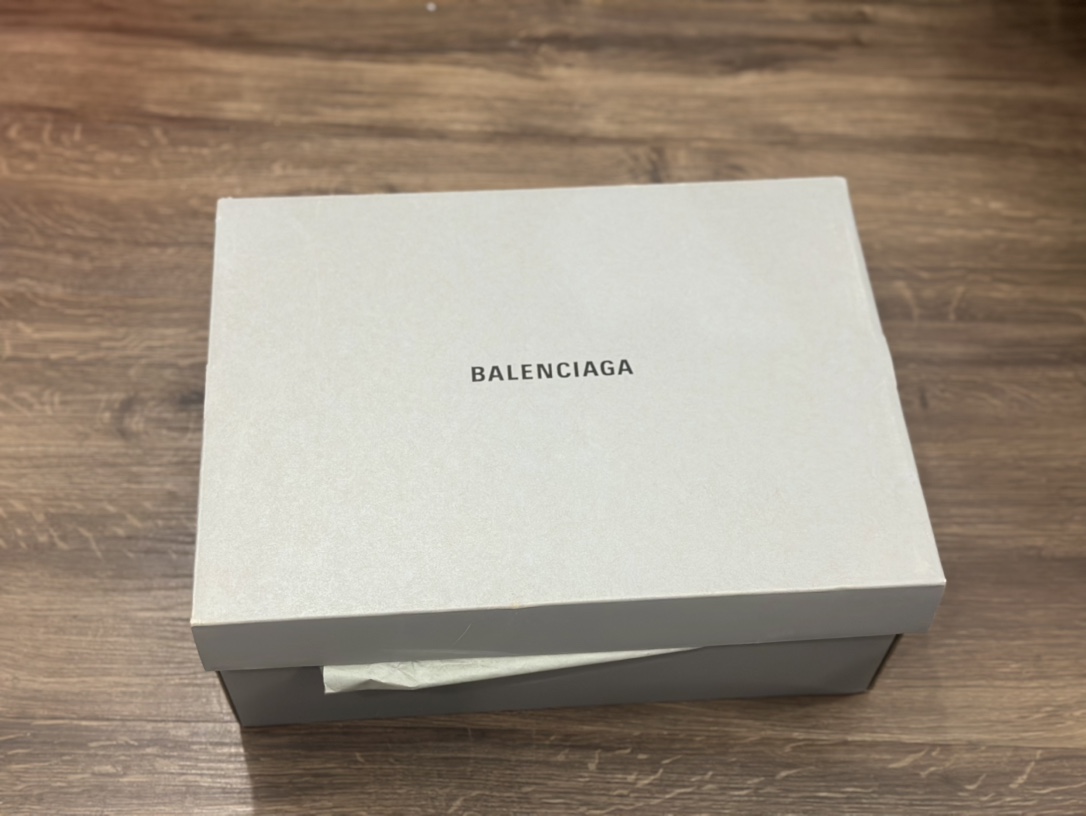 巴黎世家/Balenciaga 7代 巴黎世家Runner老爹鞋舒适运动慢跑鞋 772774 W3RBW 0623