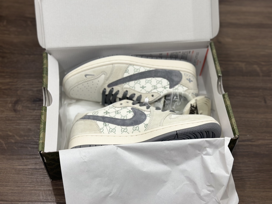 Nike Air Jordan 1 Low 米灰 古驰倒钩 乔1低帮篮球鞋 SJ2068-107