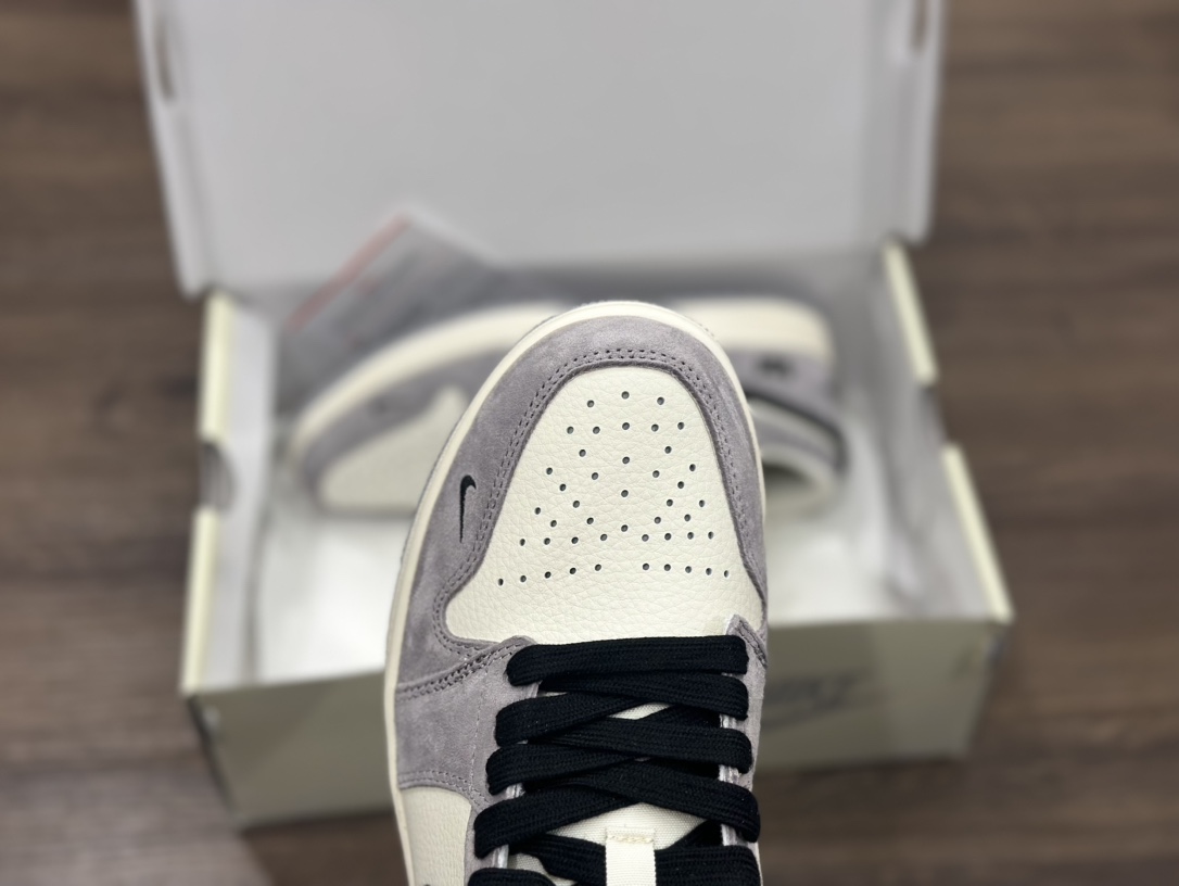 Nike Air Jordan 1 Low 白灰 xx 乔1低帮篮球鞋  SJ9950-015