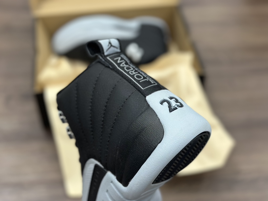 Air Jordan 12 ”Wolf Grey” AJ12 乔丹12代黑灰色 CT8013-010