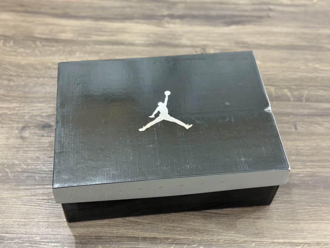 Air Jordan 5 Retro”Wolf Grey”AJ5 乔丹5代狼灰 136027-005