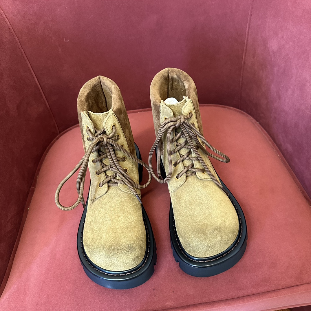 Loewe Martin Boots Yellow Cowhide Rubber Fall/Winter Collection Vintage