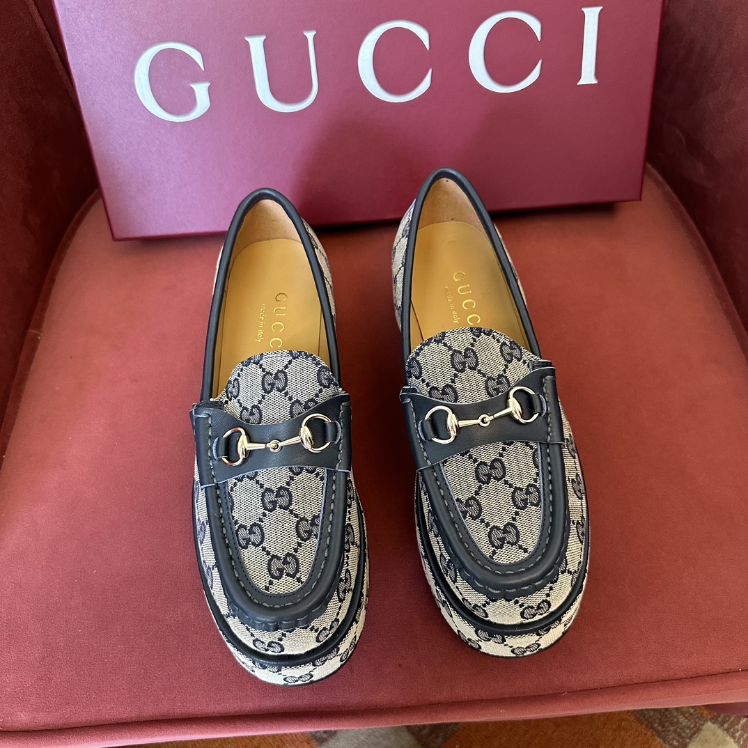 Gucci Zapatos Loafers Calzado monocapa Cuero de vaca Dermis Tpu Colección primavera