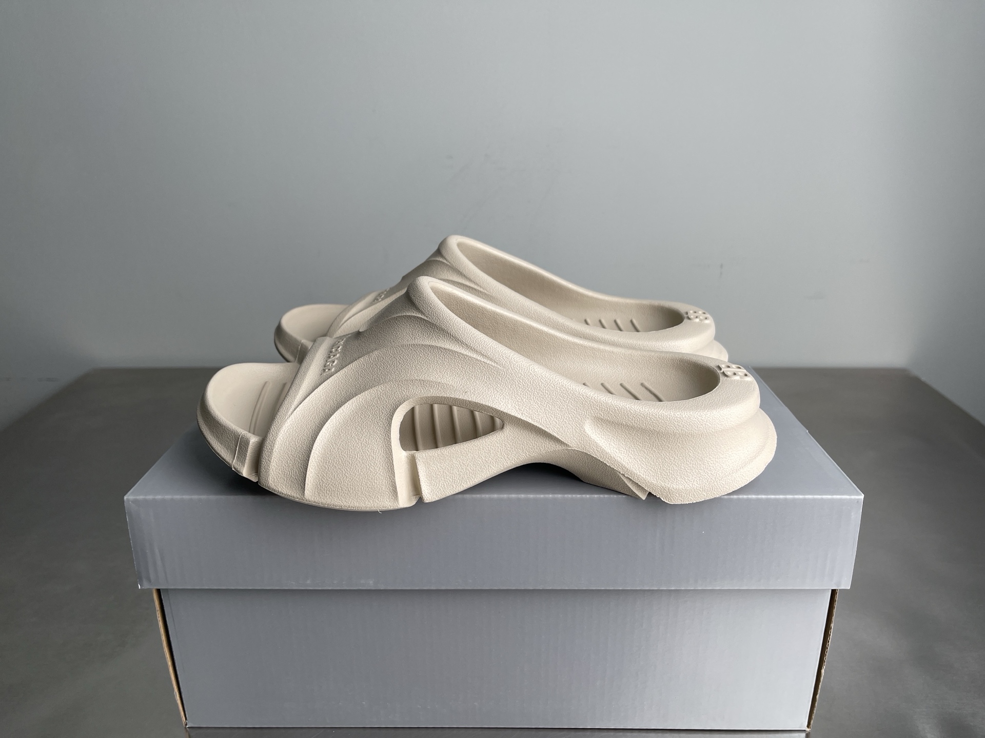 Balenciaga Sculpted Hollow Platform Slides