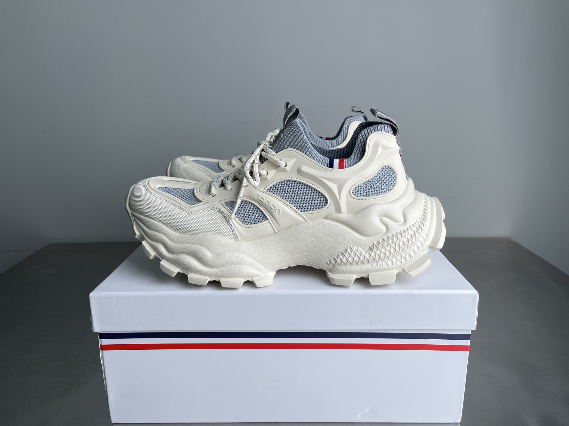 Мужские кроссовки Moncler