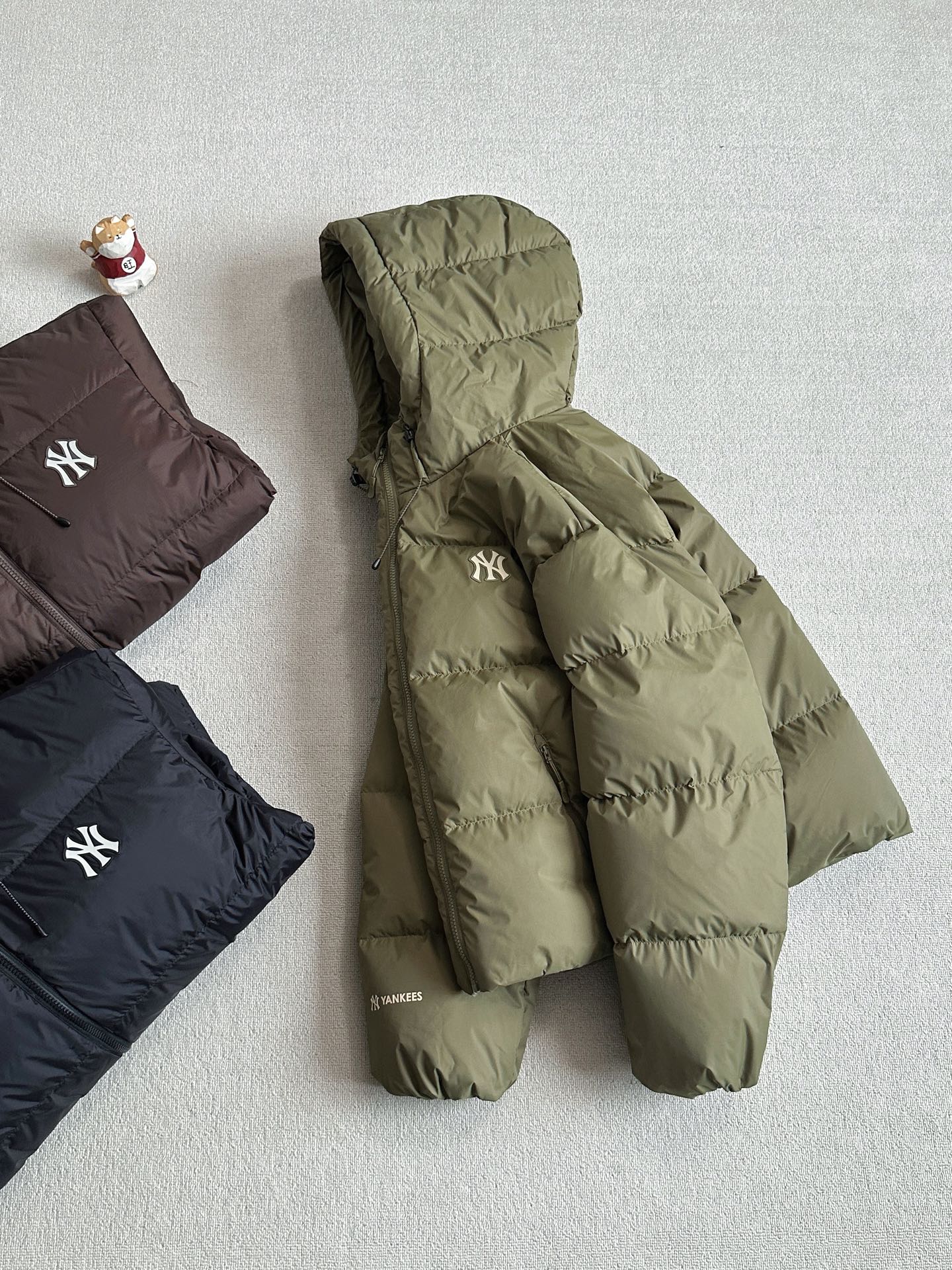 _dAR9stWAS016-It71LC7VbPAPecZg5IZDz_t9nw